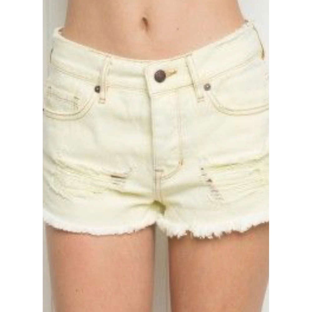 Brandy Melville high-waisted distressed denim cutoff shorts cream color size 29
